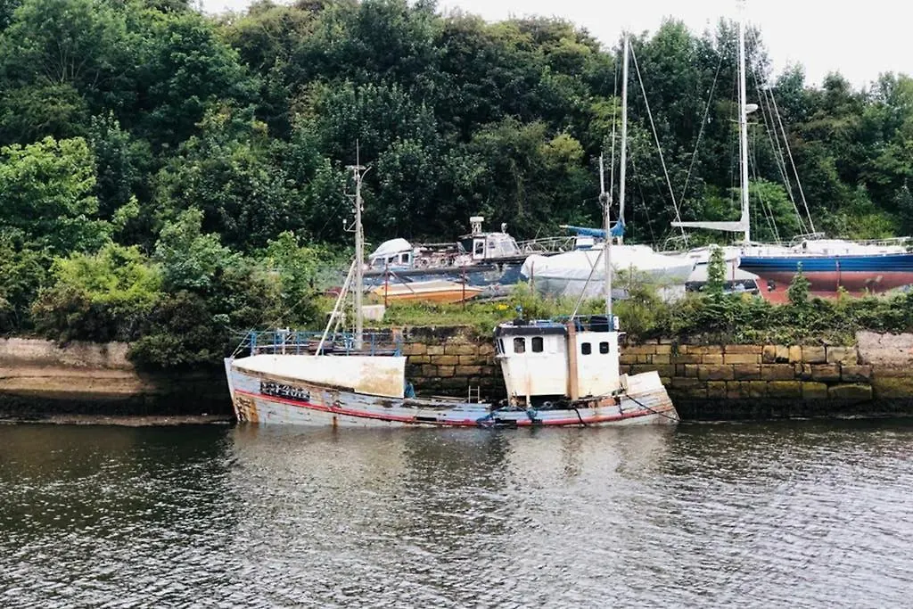 Harbour View - Whitby Apartment